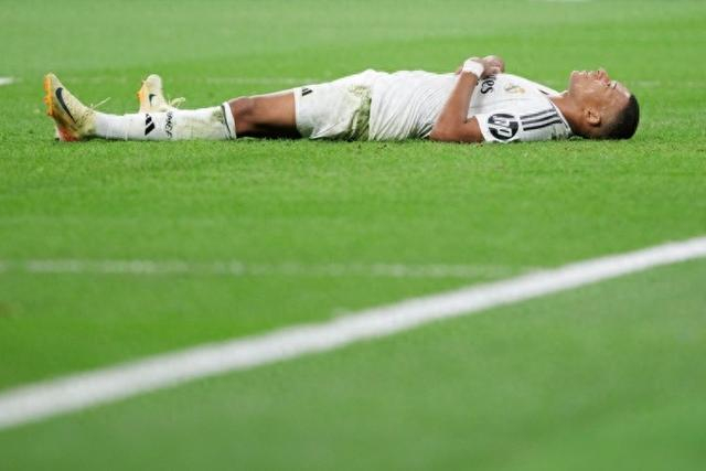 马刺晋级决赛每位球员奖金达20.6万美元，夺冠将超50万（马刺晋级决赛，球员人均奖金20.6万美元，若夺冠将超过50万美元）