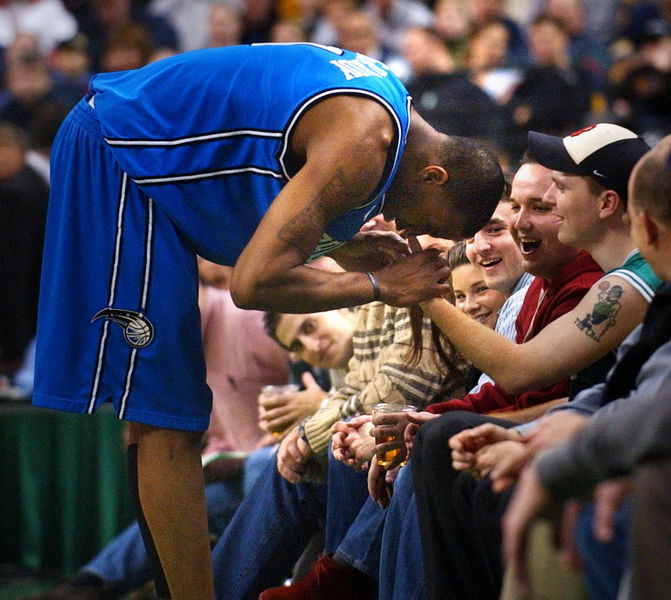 Haynes：快船将保罗深夜送回家中，意在解除合同（Haynes：快船深夜遣返保罗，疑为解约做准备）