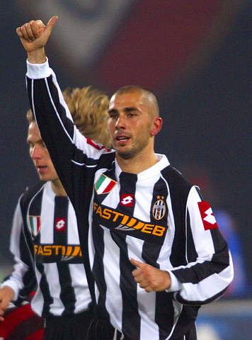 球员刚伤愈，图片报：科瓦奇会谨慎安排埃姆雷-詹的上场时间（图片报：埃姆雷-詹伤愈复出，科瓦奇将谨慎安排其出场时间）