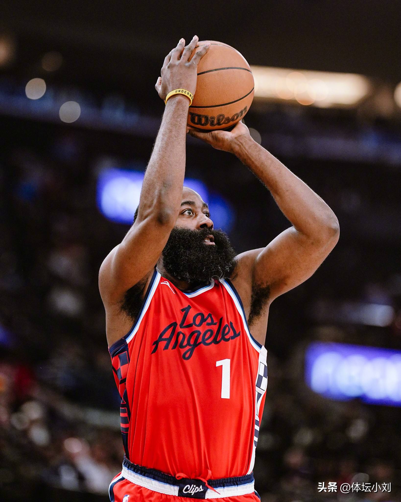 老雷：我无法想象贝林厄姆在世界杯上不首发；更担心后防不稳（老雷：贝林厄姆世界杯理应首发，我更担心后防不稳）