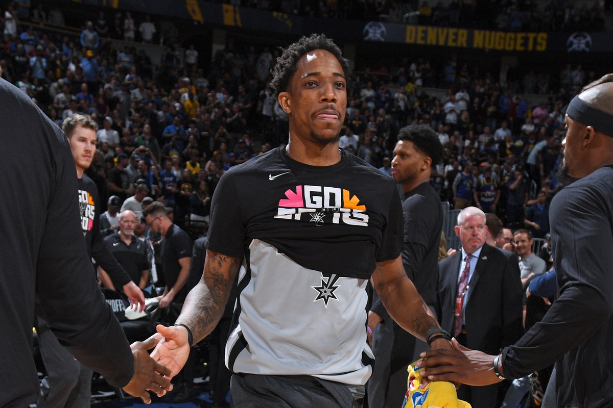 意媒：弗拉霍维奇已接受检查，确定为内收肌紧张未出现损伤（意媒：弗拉霍维奇完成检查，确认内收肌紧张，未见损伤）