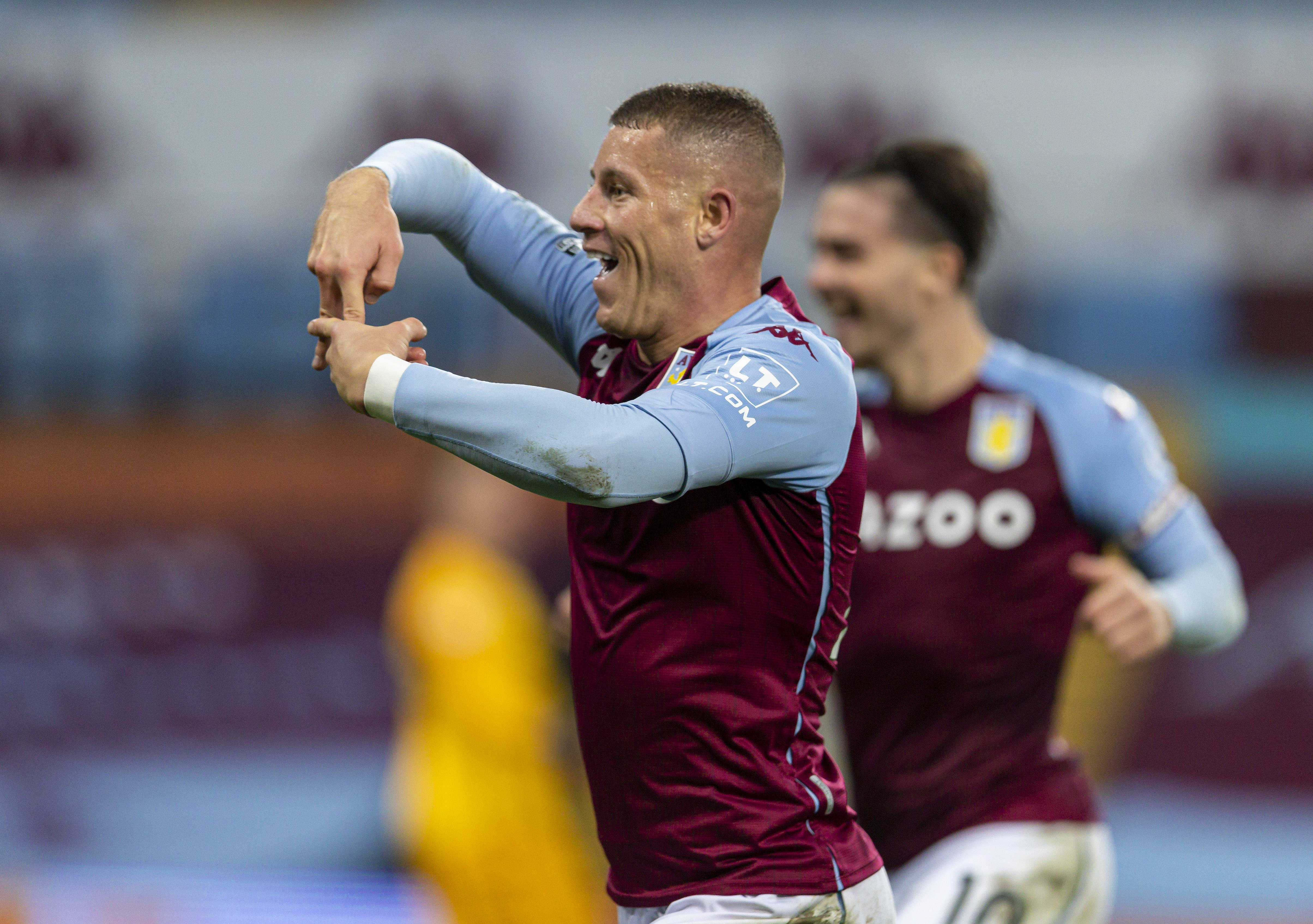 WTT总决赛：林诗栋／蒯曼1-3不敌林仲勋／申裕斌无缘决赛（林诗栋／蒯曼1-3负于林仲勋／申裕斌，WTT总决赛无缘争冠）