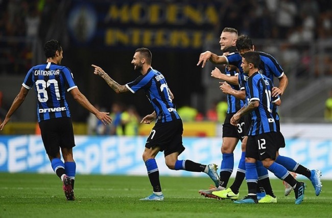 曼联拉什福德末段绝杀狼队（拉什福德压哨绝杀助曼联力克狼队）