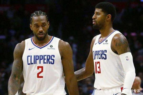 五大联赛仍有三支球队联赛不胜：狼队、维罗纳、佛罗伦萨（五大联赛尚有三队未尝联赛胜绩：狼队、维罗纳、佛罗伦萨）