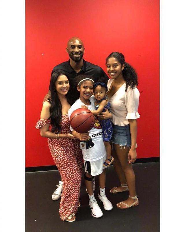 追梦的双刃剑：防守补位神速 但情绪的恢复能否跟上球队的需求？（追梦的两面性：防守回补如电，情绪调整能否赶上球队节奏？）