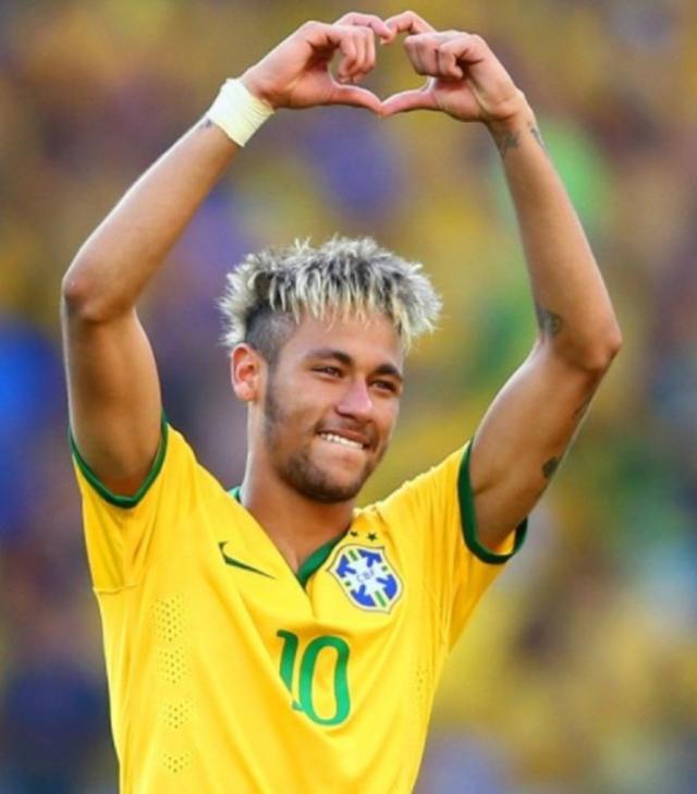 杠上了！特巴斯批阿根廷没开发好联赛，阿足协主席强硬回击（矛盾升级！特巴斯斥阿根廷联赛开发乏力，阿足协主席强势反击）