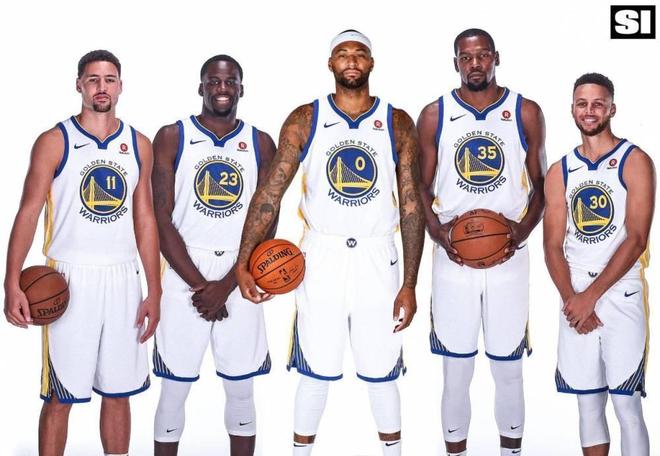 在德甲，没有哪次领先是安全的：比赛日势能两支德甲...（德甲赛场，领先从不保险：比赛日势头主宰胜负）