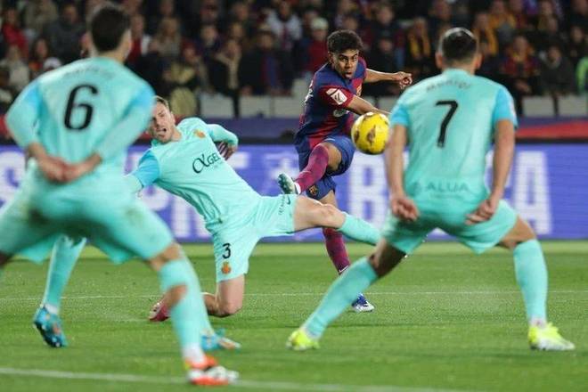 篮联官宣，王治郅亮相，新身份曝光，曾免费执教男女篮，姚明期待（篮联官宣王治郅新角色亮相：曾无偿执教男女篮，姚明寄予厚望）