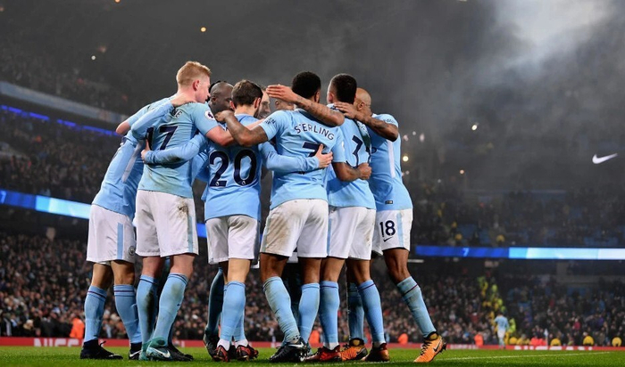 埃梅里：维拉正在与埃利奥特进行谈判，球员冬窗可能离队（埃梅里：维拉已与埃利奥特展开谈判，球员或于冬窗离队）