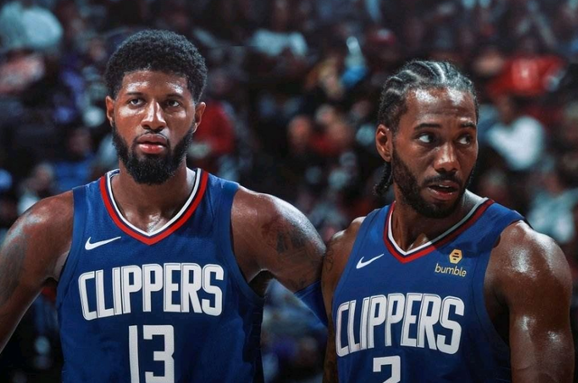 状态不错！詹姆斯半场11中5拿到18分3助攻（詹姆斯半场11投5中砍下18分3助攻，手感在线）